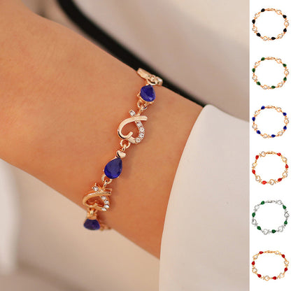 Hollow Love Bracelet With Rhinestones Temperament Heart-shaped Jewelery - Netlo